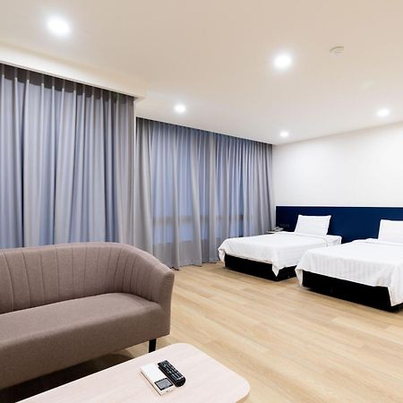 Ca Hotel And Residence Phuket - Sha Extra Plus Exteriér fotografie