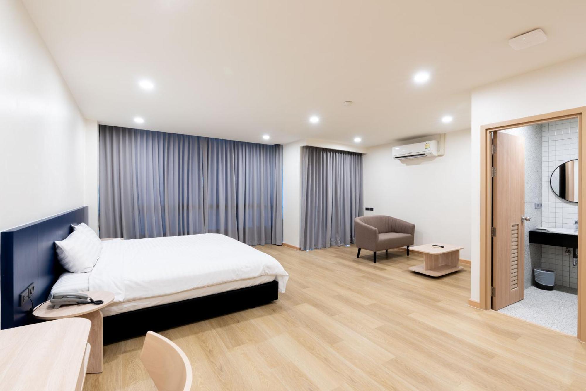 Ca Hotel And Residence Phuket - Sha Extra Plus Exteriér fotografie
