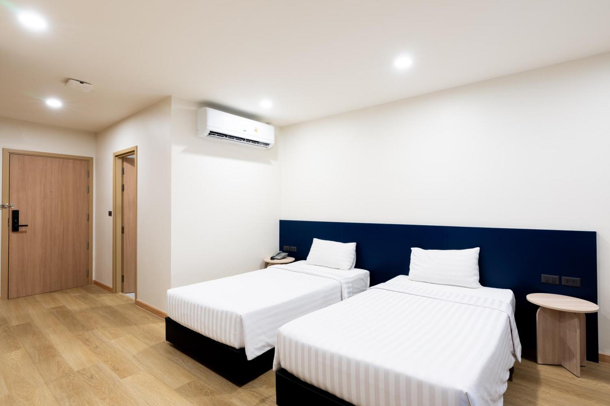 Ca Hotel And Residence Phuket - Sha Extra Plus Exteriér fotografie