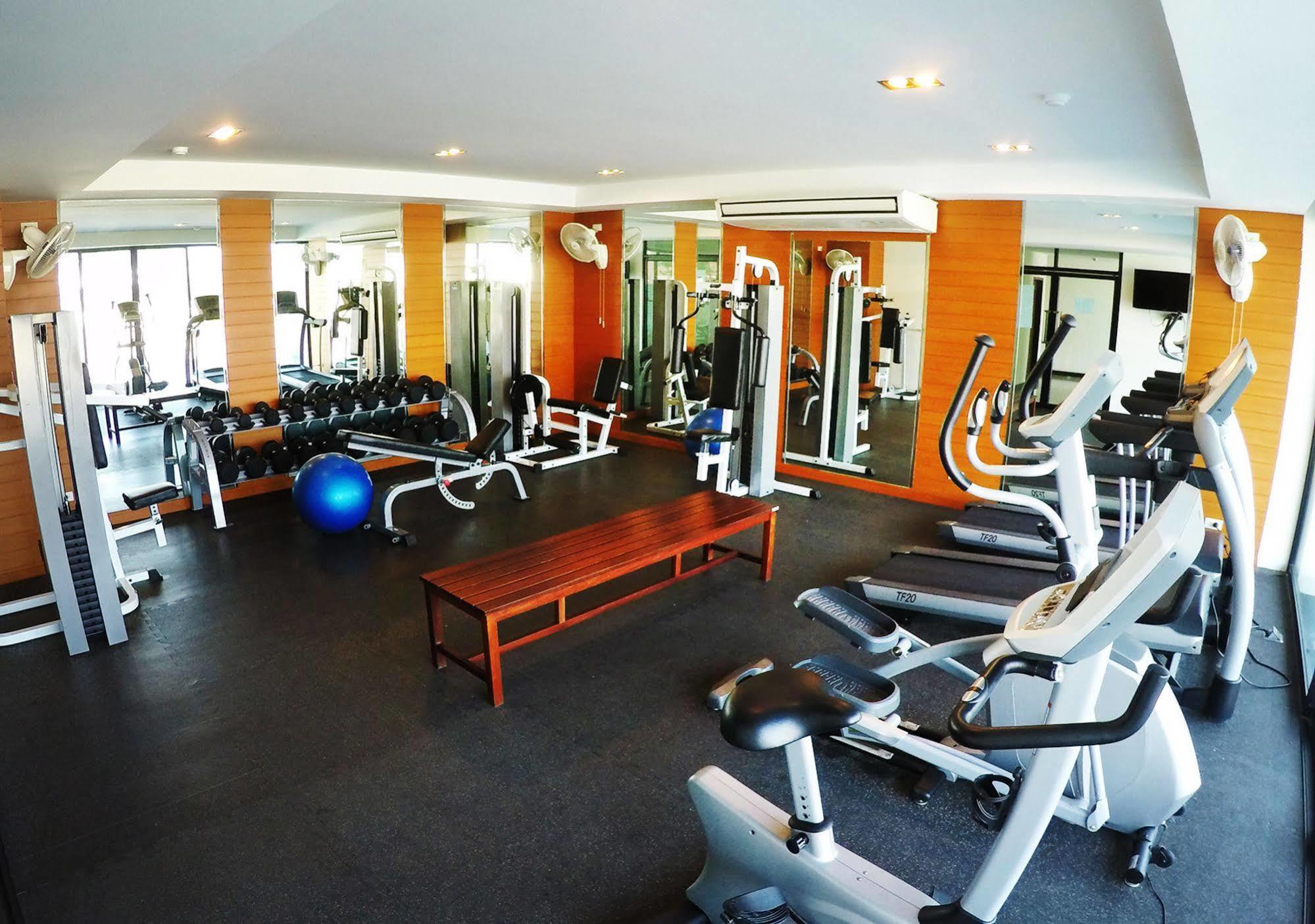 Ca Hotel And Residence Phuket - Sha Extra Plus Exteriér fotografie